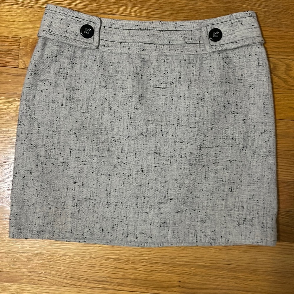 Women’s midi skirt